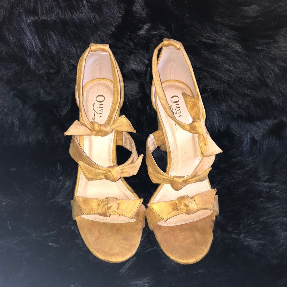 BRAND NEW✨Bliss Olivia Jaymes Heels